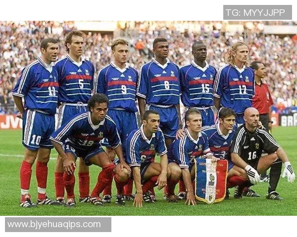 比利时足球队黑人球星的奋斗历程与球场成就揭秘 比利时足球队黑人球星的奋斗历程与球场成就揭秘