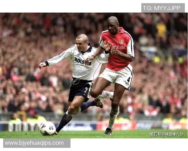 怀旧足球岁月球星壁纸典藏重温绿茵传奇记忆 怀旧足球岁月球星壁纸典藏重温绿茵传奇记忆